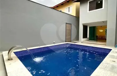 Sobrado à venda com 3 quartos, sendo 3 suítes,  em morumbi, são paulo - sp