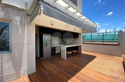 Cobertura à venda com 2 quartos, sendo 2 suítes,  no condomínio tarumã, são paulo - sp