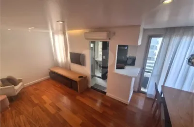 Duplex à venda com 2 quartos, sendo 2 suítes,  no condomínio twin tower' s, são paulo - sp