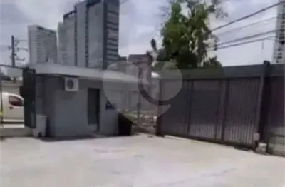 Galpão comercial à venda ou para alugar com 4 quartos, sendo 4 suítes,  em chácara santo antônio, são paulo - sp