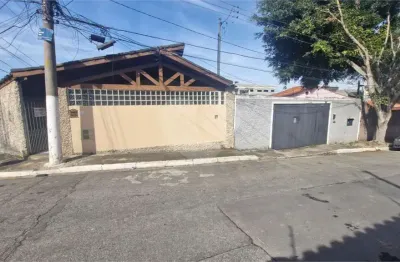 Sobrado à venda com 3 quartos, sendo 1 suíte,  em campo grande, são paulo - sp