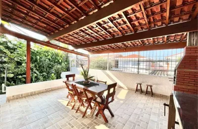 Casa térrea para alugar com 3 quartos, sendo 1 suíte,  em jardim aeroporto, são paulo - sp