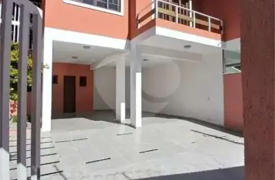 Sobrado à venda com 3 quartos, sendo 3 suítes,  em vila são francisco, são paulo - sp