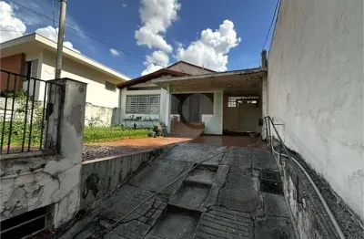 Casa à venda na Rua Belmonte, Alto da Lapa, São Paulo