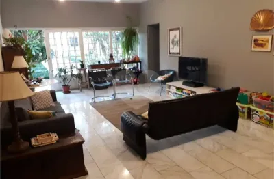 Casa à venda com 3 quartos, sendo 3 suítes,  em brooklin, são paulo - sp