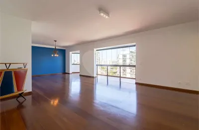 Apartamento à venda com 3 quartos, sendo 3 suítes,  no condomínio Style, São Paulo - SP