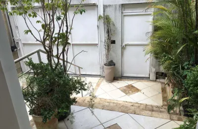 Sobrado à venda com 3 quartos, sendo 1 suíte,  em aclimação, são paulo - sp