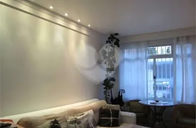 Casa  à venda com 4 quartos, sendo 2 suítes,  no condomínio klabin residence, são paulo - sp