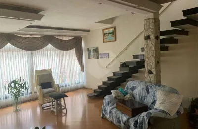 Sobrado à venda ou para alugar com 4 quartos, sendo 2 suítes,  em ipiranga, são paulo - sp