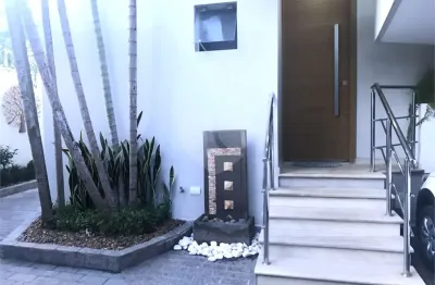 Sobrado à venda com 3 quartos, sendo 1 suíte,  em alto da boa vista, são paulo - sp