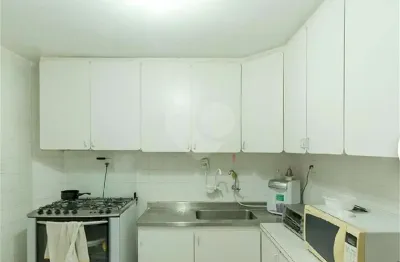 Sobrado à venda com 2 quartos em campo belo, são paulo - sp