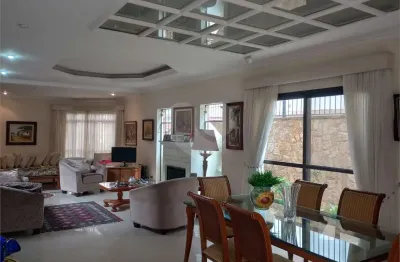 Sobrado à venda com 5 quartos, sendo 4 suítes,  em planalto paulista, são paulo - sp