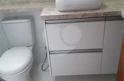 Casa à venda com 3 quartos, sendo 2 suítes,  no centro, são paulo - sp