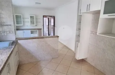 Sobrado à venda com 3 quartos, sendo 3 suítes,  em vila nair, são paulo - sp