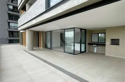 Apartamento à venda com 3 quartos, sendo 3 suítes,  no condomínio Edifício L Klabin, São Paulo - SP