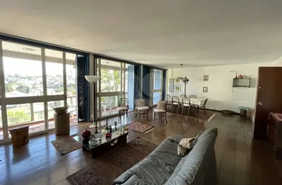 Casa à venda com 4 quartos, sendo 1 suíte,  em pacaembu, são paulo - sp