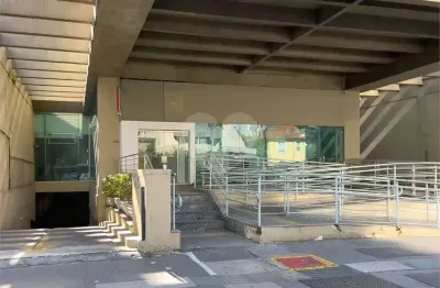 Ponto comercial para alugar na Avenida Paulista, Bela Vista, São Paulo