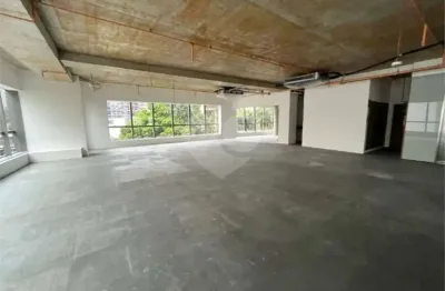 Loja para alugar no condomínio ed jurupis corporate, são paulo - sp