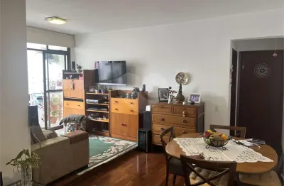 Apartamento à venda com 3 quartos, sendo 1 suíte,  no condomínio São Judas, São Paulo - SP