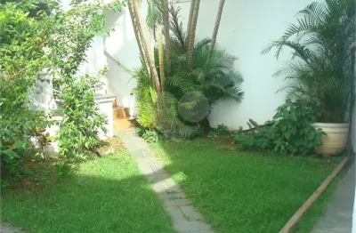 Casa para alugar com 4 quartos, sendo 2 suítes,  em moema, são paulo - sp