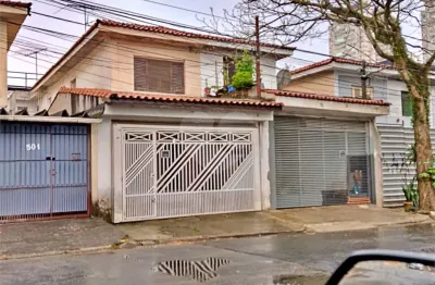 Sobrado à venda com 3 quartos, sendo 1 suíte,  em Campo Belo, São Paulo - SP