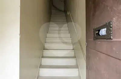 Sobrado à venda com 3 quartos em cambuci, são paulo - sp