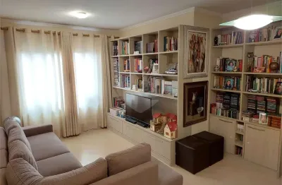 Apartamento à venda com 3 quartos, sendo 1 suíte,  no condomínio Plaza Colon, São Paulo - SP