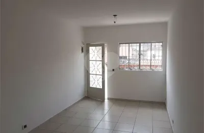 Casa com 2 quartos à venda na Rua Lourival Sebastião Ramos, Saúde, São Paulo