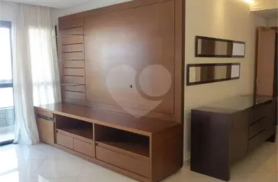 Apartamento à venda com 4 quartos, sendo 1 suíte,  no condomínio Cintia, São Paulo - SP