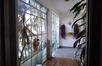 Sobrado à venda com 4 quartos, sendo 3 suítes,  em Ipiranga, São Paulo - SP