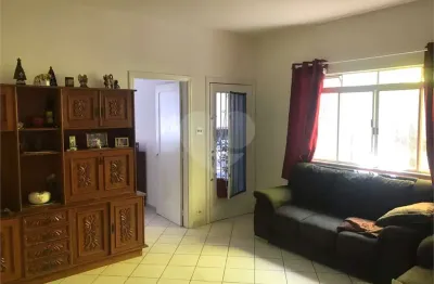 Casa com 2 quartos à venda na Rua Arantes Nogueira, Jabaquara, São Paulo