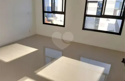 Studio à venda com 1 quarto no condomínio Is Liberdade, São Paulo - SP