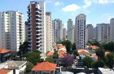 Apartamento à venda com 3 quartos no condomínio Edificio Tupiniquins, São Paulo - SP