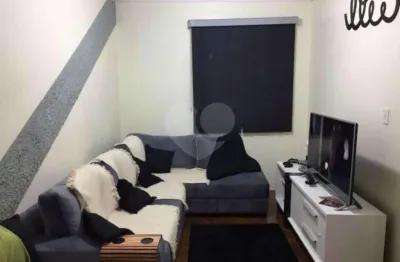 Sobrado à venda com 2 quartos, sendo 1 suíte,  em Cambuci, São Paulo, SP