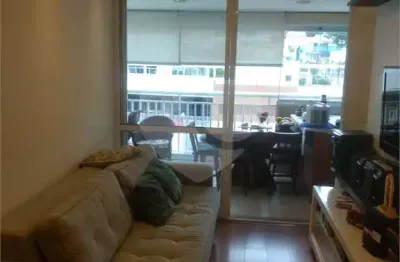 Apartamento à venda com 2 quartos, sendo 1 suíte,  no condomínio biografia vila mariana, são paulo - sp