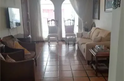 Casa à venda com 3 quartos, sendo 1 suíte,  em brooklin, são paulo - sp