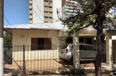 Casa com 3 quartos à venda na Rua Marília de Dirceu, Jardim Aeroporto, São Paulo