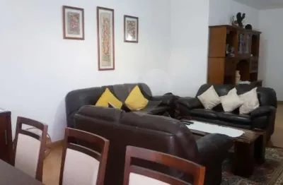 Apartamento à venda com 3 quartos, sendo 1 suíte,  no condomínio Residencial Praia de Guaecá, São Paulo - SP