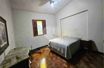 Casa à venda com 3 quartos, sendo 1 suíte,  em brooklin, são paulo - sp