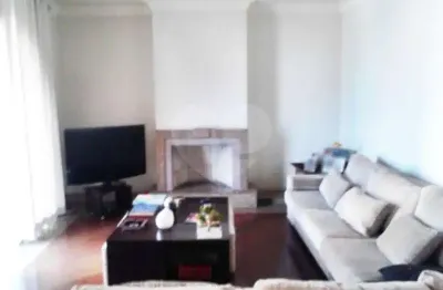 Apartamento à venda com 3 quartos, sendo 2 suítes,  no condomínio solar monte serrat, são paulo - sp