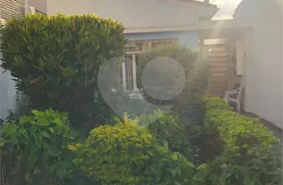 Casa com 3 quartos à venda na Rua Dona Cesária Fagundes, Saúde, São Paulo