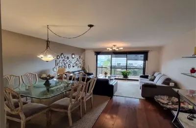 Apartamento à venda com 3 quartos, sendo 1 suíte,  no condomínio Brasília Vii, São Paulo - SP