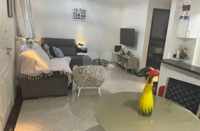 Casa  à venda com 3 quartos, sendo 1 suíte,  no condomínio residencial via veneto, são paulo - sp