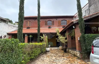 Casa com 3 quartos à venda na Rua Adalberto Szilard, Guarapiranga, São Paulo