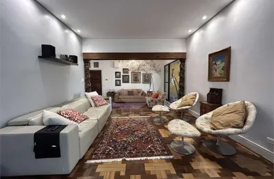 Casa à venda ou para alugar com 5 quartos, sendo 4 suítes,  em pacaembu, são paulo - sp