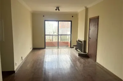 Apartamento à venda com 3 quartos, sendo 1 suíte,  no condomínio Maison de Marseille, São Paulo - SP