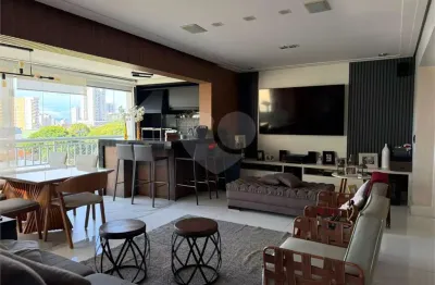 Apartamento à venda com 3 quartos, sendo 1 suíte,  no condomínio Central Park Mooca, São Paulo - SP