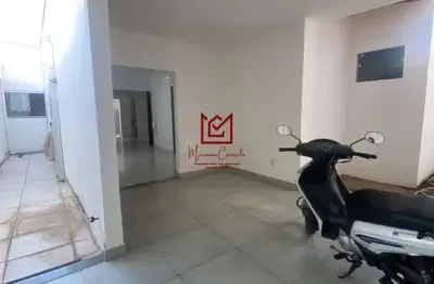 Casa com 3 quartos à venda no Progresso, Sete Lagoas 