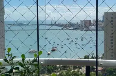 Ed ana melia , 100m da beira mar,221m²,4 suítes, 4 vagas.