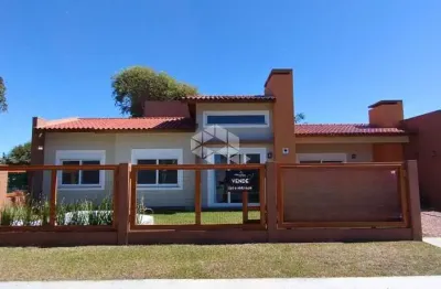 Casa com 2 quartos à venda na irany, 275, arroio teixeira, capão da canoa por r$ 650.000